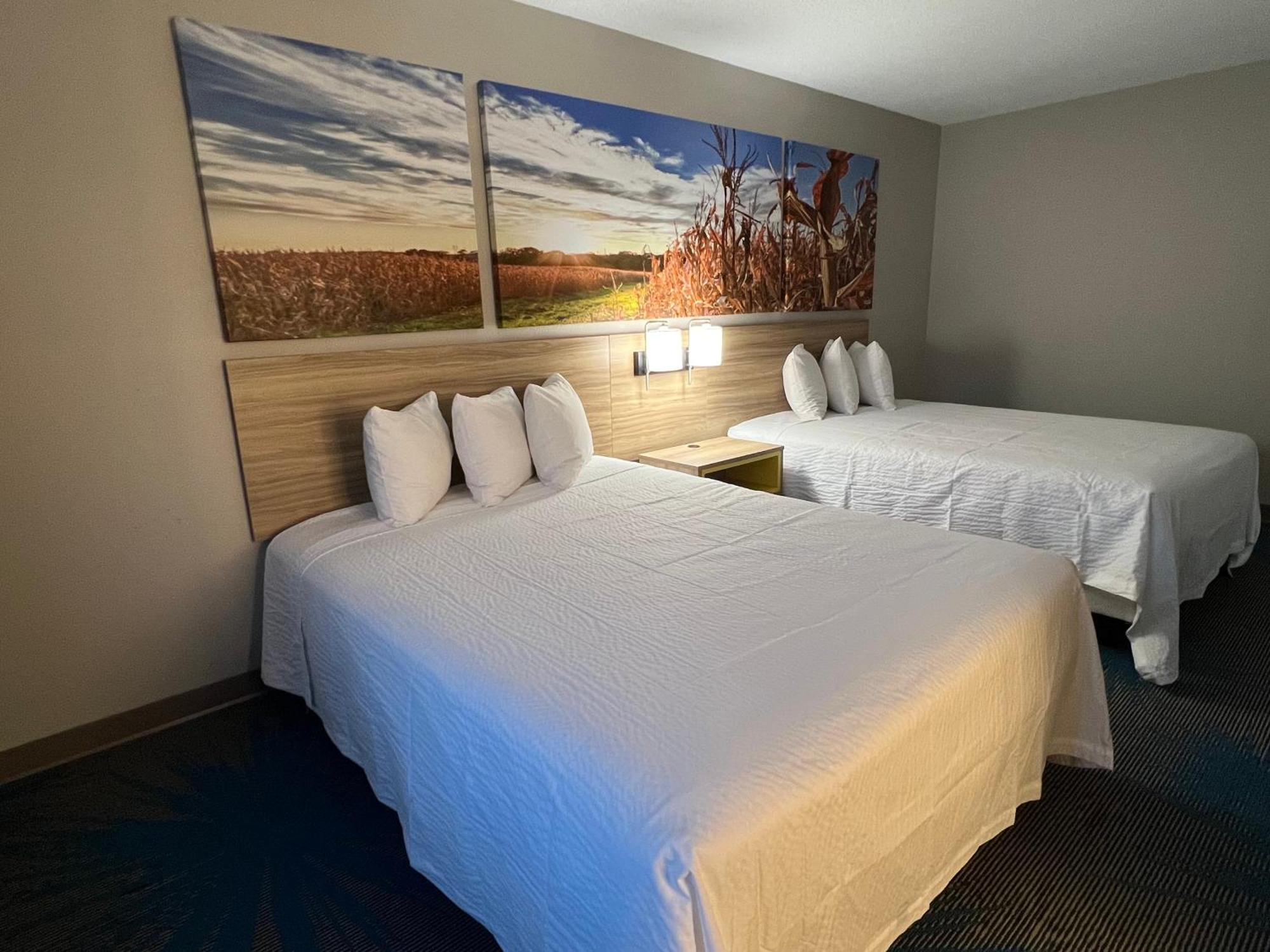 Days Inn By Wyndham Jamestown Exterior photo
